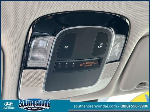 Used 2024 Hyundai Tucson SE image 34