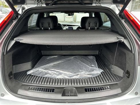 Certified 2023 Cadillac XT4 Premium Luxury w/ Technology Package image 84