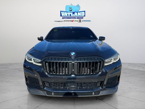 Used 2022 BMW 750i xDrive w/ Autobahn Package AWD/4WD image 8