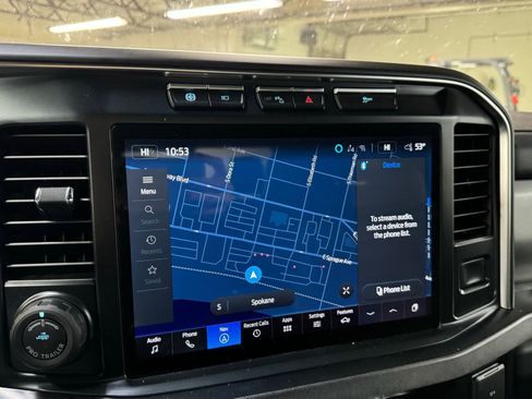 Used 2024 Ford F350 Platinum image 13