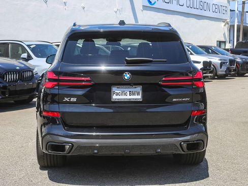 Certified 2024 BMW X5 sDrive40i w/ M Sport Package RWD image 5
