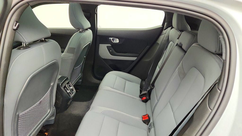 Used 2023 Polestar Polestar 2 w/ Pilot Pack AWD/4WD image 19