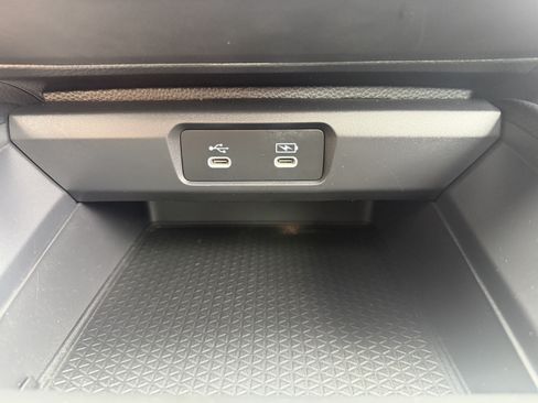 Used 2024 Honda Accord EX image 39