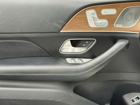 Used 2021 Mercedes-Benz GLE 350 4MATIC image 18