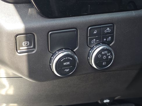 Used 2023 GMC Sierra 1500 SLT RWD image 25
