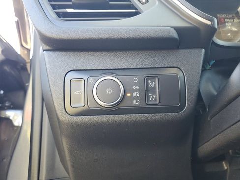 Used 2021 Ford Escape SEL image 16