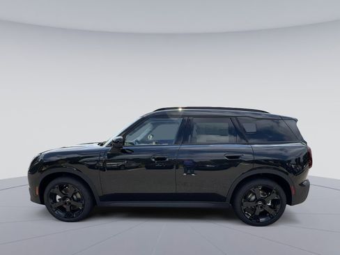 New 2025 MINI Cooper Countryman S image 2