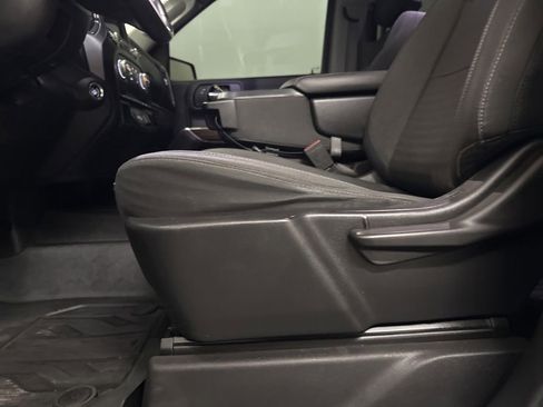 Used 2020 GMC Sierra 1500 Elevation RWD image 32