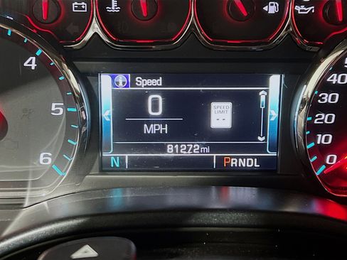 Used 2018 GMC Sierra 1500 SLT w/ Enhanced Driver Alert Package RWD image 8