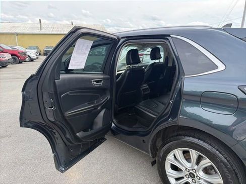 Used 2023 Ford Edge Titanium AWD/4WD image 44