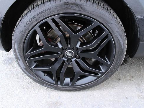 Used 2015 Land Rover Range Rover Sport Supercharged image 25