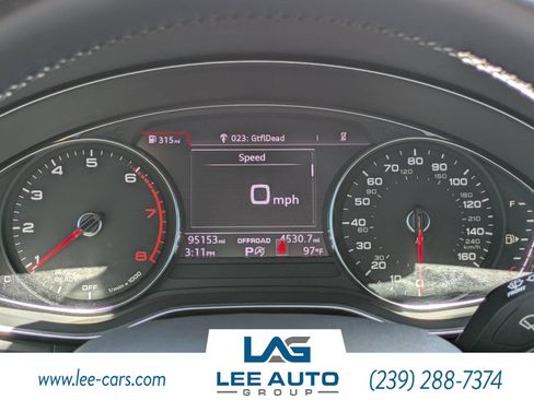 Used 2020 Audi Q5 2.0T Premium w/ Titanium Sport Package AWD/4WD image 26