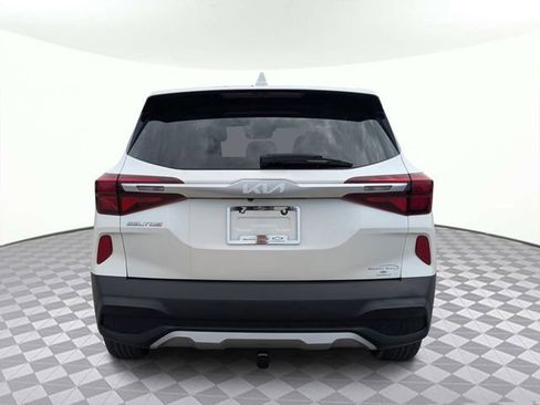 Used 2022 Kia Seltos LX AWD/4WD image 5
