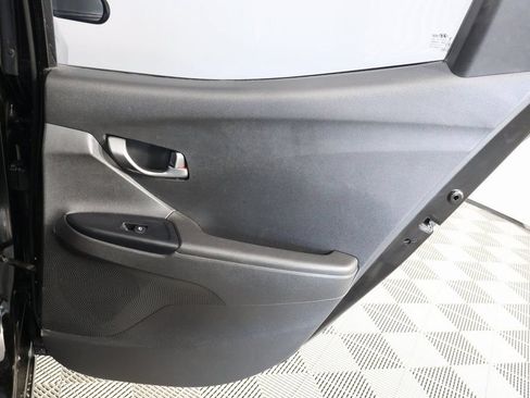 Used 2020 Hyundai Veloster 2.0 FWD image 12