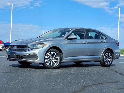 Used 2024 Volkswagen Jetta S FWD image 2