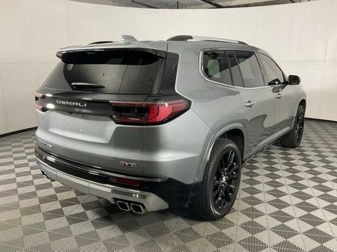 Used 2024 GMC Acadia Denali w/ Super Cruise Package AWD/4WD image 8