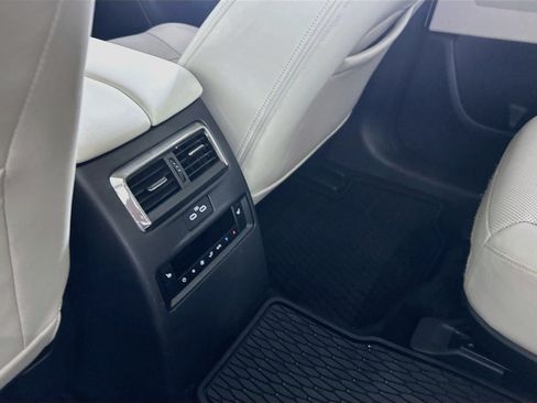 Used 2024 MAZDA CX-90 Plug-In Hybrid w/ Premium Plus AWD/4WD image 28