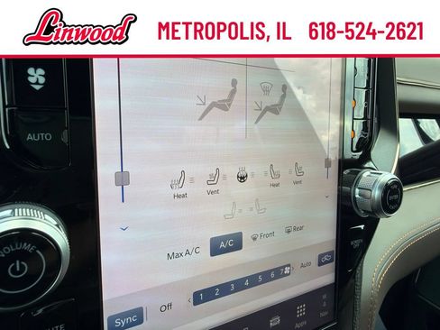 Used 2025 RAM 1500 Limited w/ Trailer Tow Group AWD/4WD image 37