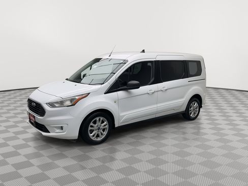 Used 2020 Ford Transit Connect XLT image 29