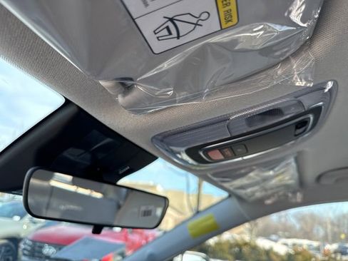 New 2026 Hyundai Kona SE image 29