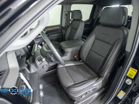 Used 2025 GMC Sierra 1500 Denali w/ Denali Reserve Package AWD/4WD image 24