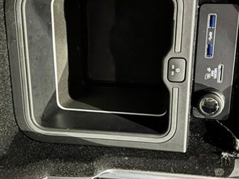 Used 2020 Land Rover Range Rover Sport HSE Dynamic image 42