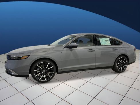 New 2025 Honda Accord Touring image 2