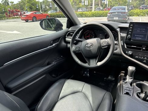 Used 2021 Toyota Camry XSE FWD image 21