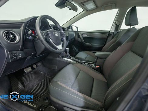 Used 2018 Toyota Corolla LE FWD image 10