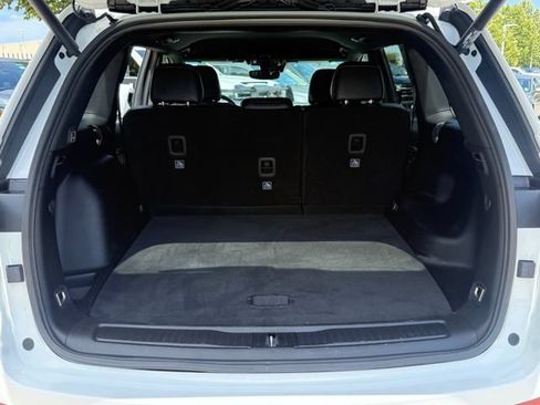 Used 2024 Jeep Grand Cherokee Limited RWD image 30