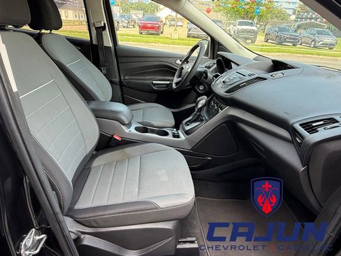 Used 2015 Ford Escape SE FWD image 20