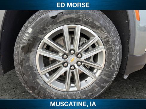 Used 2023 Chevrolet Traverse LT w/ LPO, Floor Liner Package image 12