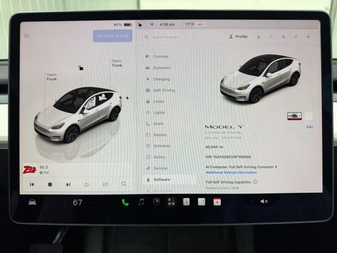 Used 2024 Tesla Model Y Long Range AWD/4WD image 21