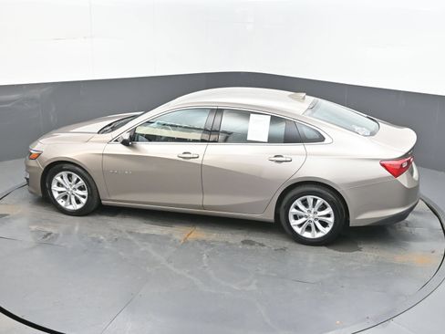 Used 2025 Chevrolet Malibu LT FWD image 31