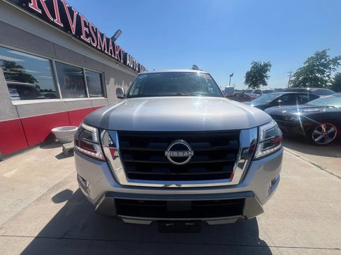 Used 2021 Nissan Armada SV AWD/4WD image 6