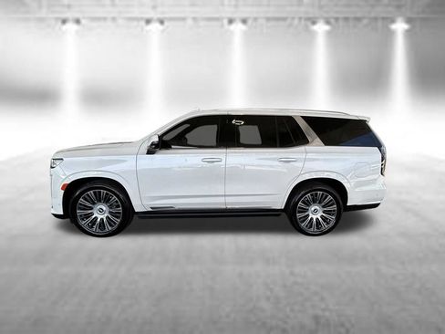 Used 2022 Cadillac Escalade Premium Luxury w/ Performance Package RWD image 8