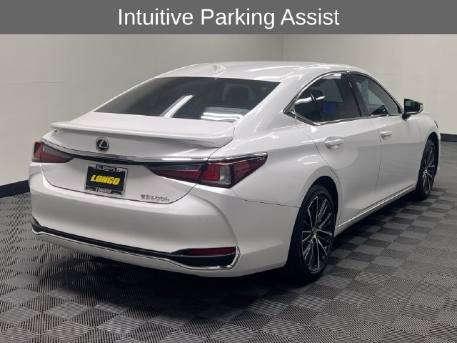Certified 2025 Lexus ES 300h w/ Premium Package FWD image 5