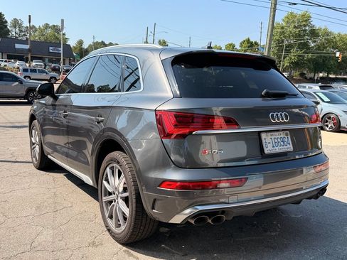 Used 2022 Audi SQ5 Prestige w/ Prestige Package AWD/4WD image 3