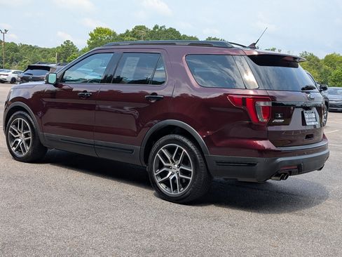 Used 2018 Ford Explorer Sport w/ Equipment Group 401A AWD/4WD image 7