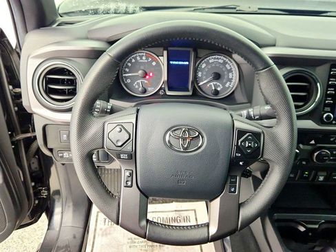 Used 2023 Toyota Tacoma TRD Off-Road w/ TRD Premium Off Road Package AWD/4WD image 14