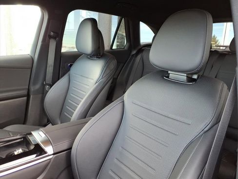 Certified 2026 Mercedes-Benz GLC 300 4MATIC image 13