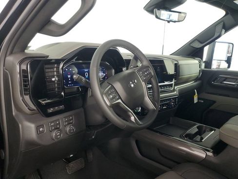 New 2026 Chevrolet Silverado 2500 ZR2 AWD/4WD image 14
