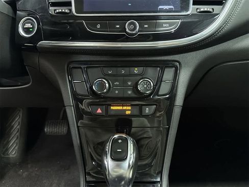 Used 2019 Buick Encore Sport Touring image 21