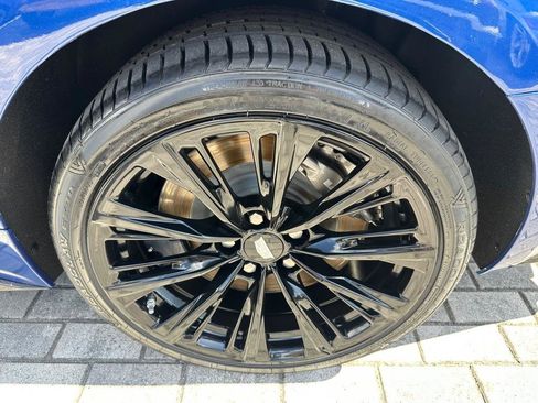 Used 2023 Cadillac CT5 V Blackwing w/ Carbon Fiber Package 2 RWD image 46