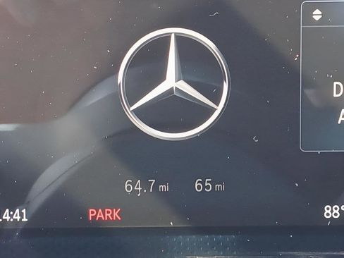 Used 2025 Mercedes-Benz CLA 250 4MATIC image 13
