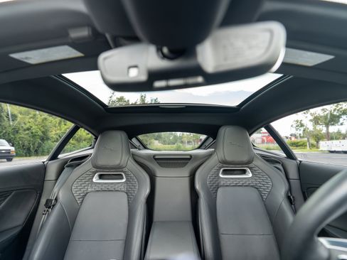 Used 2024 Jaguar F-TYPE R-Dynamic RWD image 8