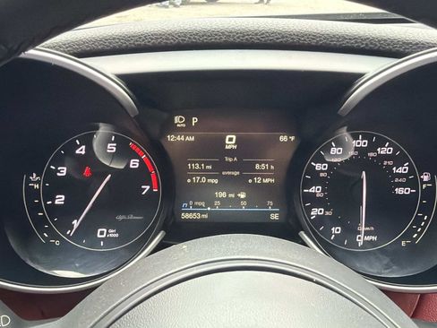 Used 2020 Alfa Romeo Giulia Ti AWD/4WD image 20