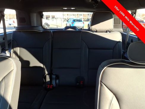 New 2026 Chevrolet Suburban Premier w/ Sun And Tow Package image 22