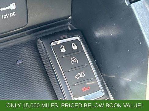 Used 2024 Jeep Grand Cherokee Altitude AWD/4WD image 32