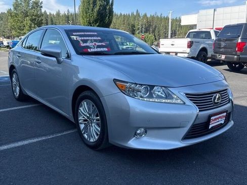 Used 2013 Lexus ES 350 w/ Premium Pkg FWD image 3